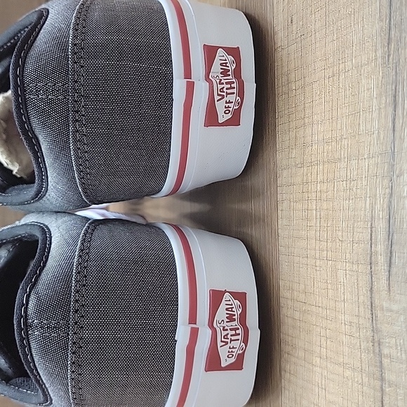 Van's Atwood in the box Brand new authentic. - Picture 9 of 15